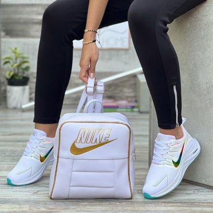 Conquista el Camino con el Combo Nike Running para Dama